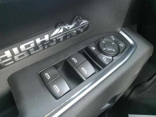 2026 Chevrolet Silverado 1500 4WD Crew Cab Short Bed High Country