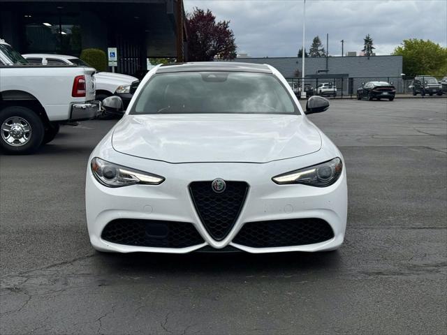 2020 Alfa Romeo Giulia Sport RWD