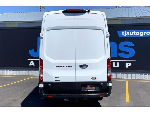 2026 Ford Transit Cargo Van Base