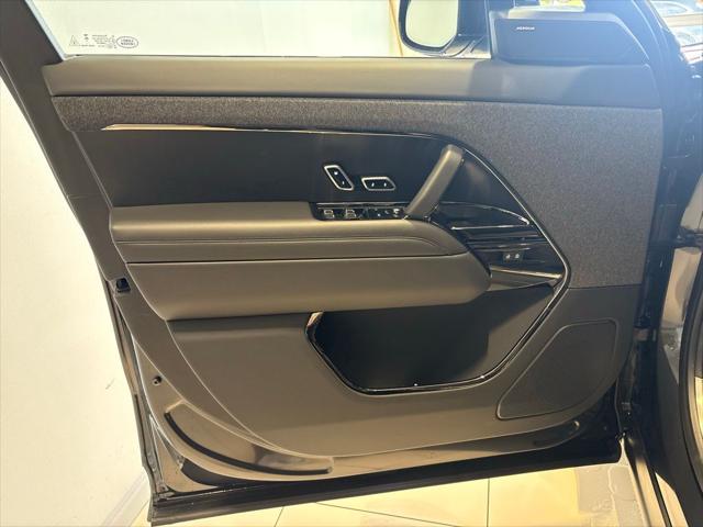 2026 Land Rover Range Rover Sport P360 SE