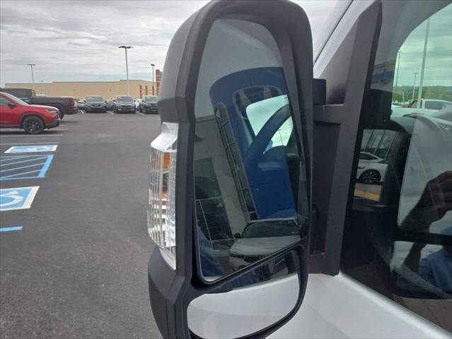 2025 Ram ProMaster 2500 Cargo Van Tradesman Low Roof 136" WB w/Pass Seat