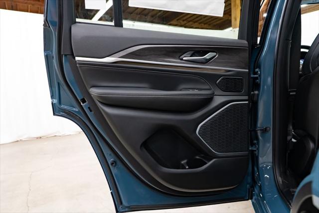 2026 Jeep Grand Cherokee Limited Reserve