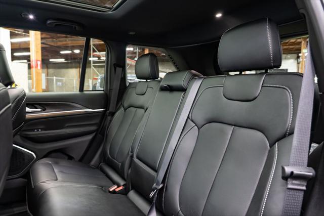 2026 Jeep Grand Cherokee Limited Reserve