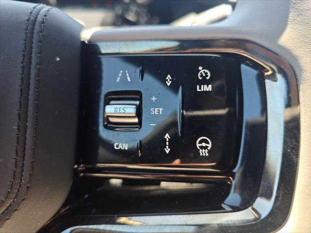 2026 Land Rover Range Rover Velar P250 Dynamic SE