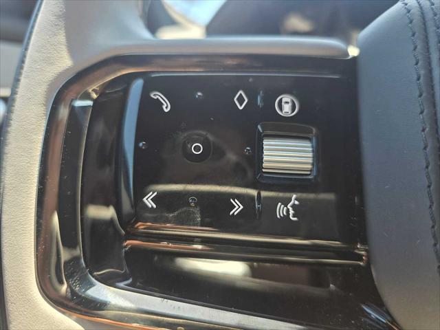 2026 Land Rover Range Rover Velar P250 Dynamic SE