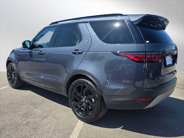 2025 Land Rover Discovery P300 S