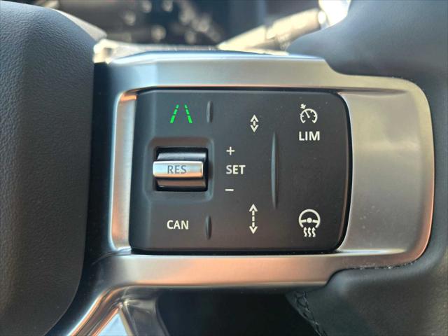 2025 Land Rover Discovery P300 S