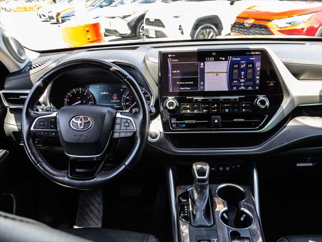 2021 Toyota Highlander Platinum
