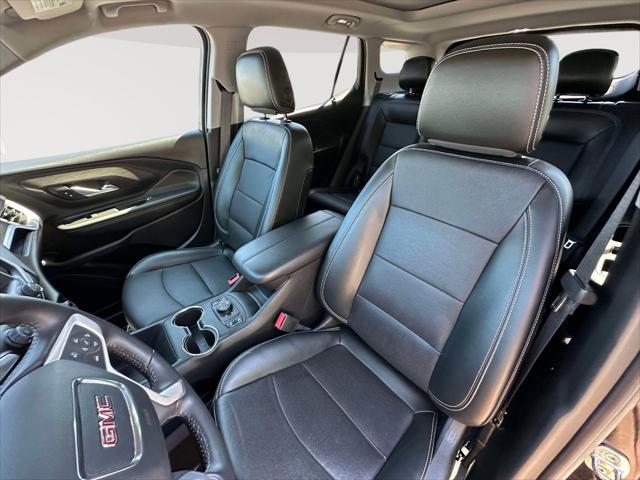 2022 GMC Terrain AWD SLT