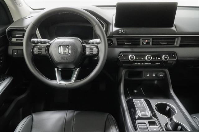 2026 Honda Pilot Touring Blackout