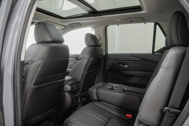 2026 Honda Pilot Touring Blackout
