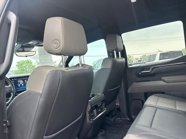 2023 Chevrolet Silverado 1500 4WD Crew Cab Short Bed ZR2
