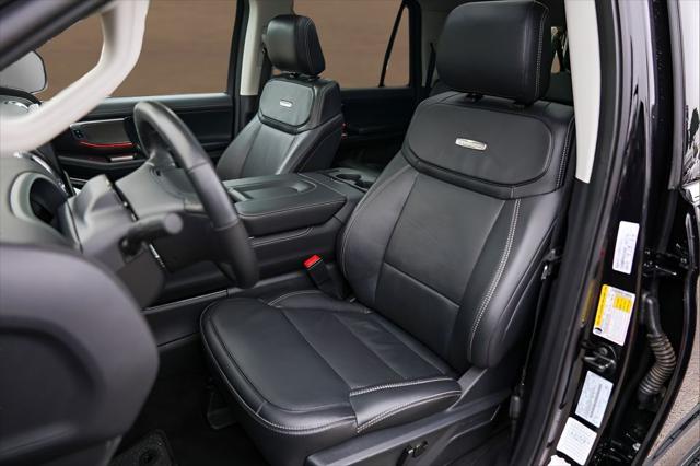 2025 Ford Expedition Platinum MAX