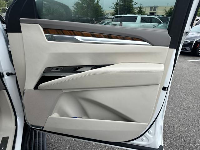 2025 Cadillac Escalade Sport Platinum