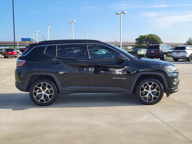 2024 Jeep Compass Latitude 4x4