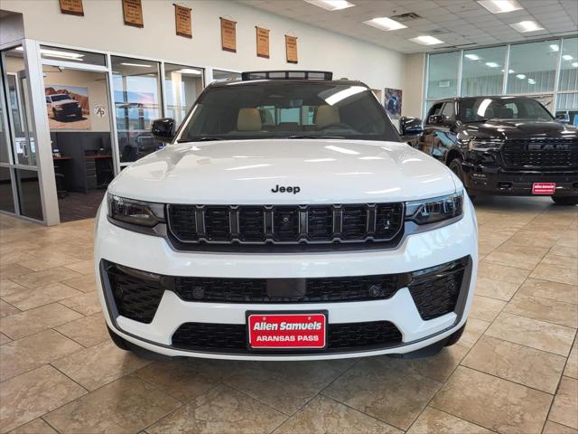 2026 Jeep Grand Cherokee Summit 4x4