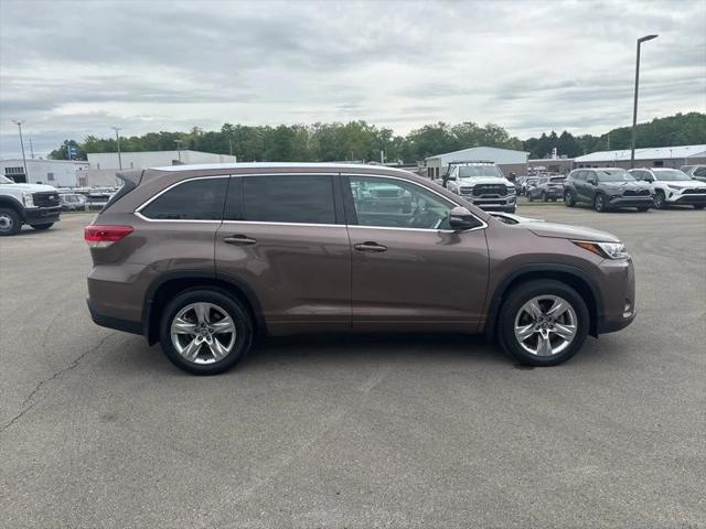 2017 Toyota Highlander Limited 2017 Toyota Highlander Limited