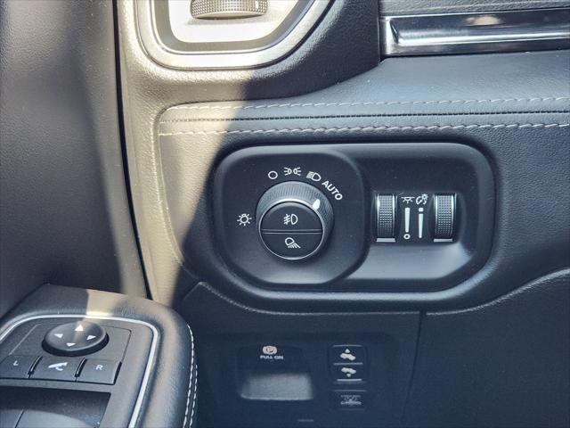 2023 Ram 1500 Limited Crew Cab 4x4 5'7" Box