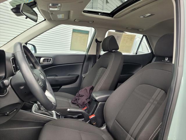 2025 Hyundai Venue SEL