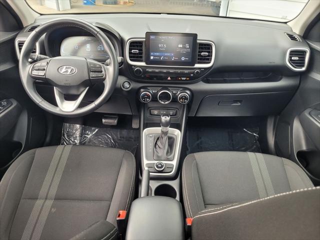 2025 Hyundai Venue SEL
