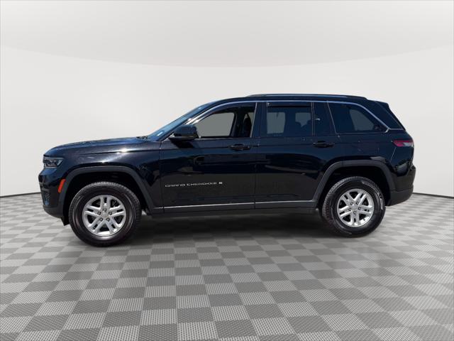 2023 Jeep Grand Cherokee Laredo 4x4
