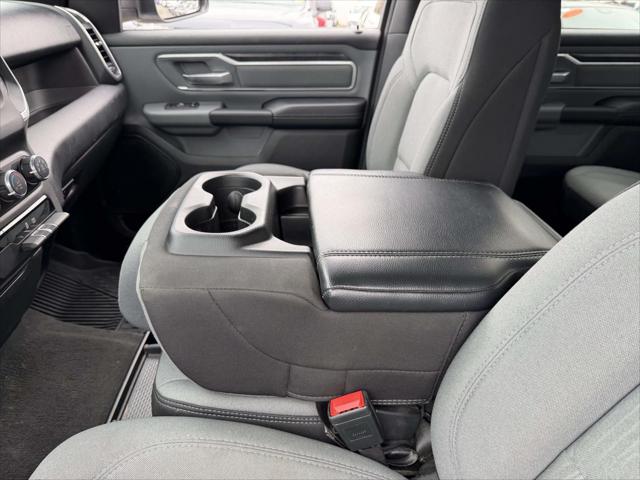 2022 Ram 1500 Big Horn Crew Cab 4x4 5'7" Box