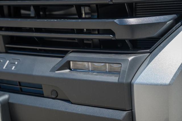 2026 Toyota Tundra SR5 CrewMax 5.5' Bed
