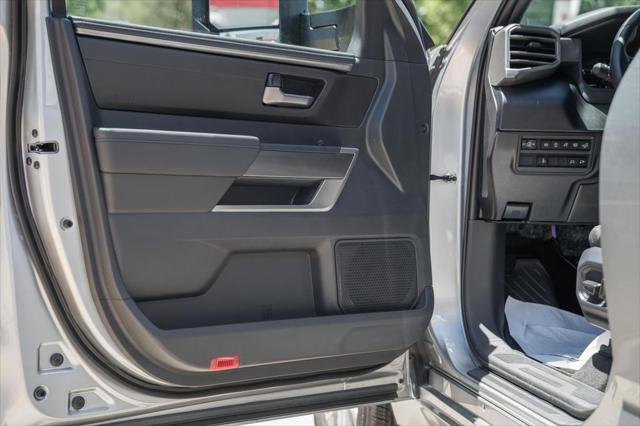 2026 Toyota Tundra SR5 CrewMax 5.5' Bed