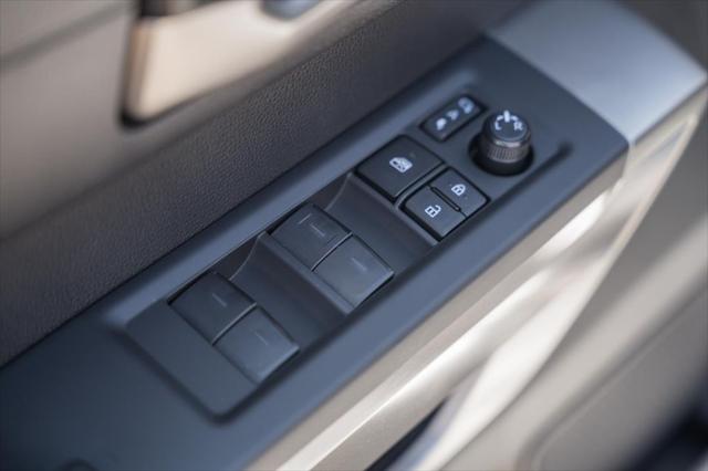 2026 Toyota Tundra SR5 CrewMax 5.5' Bed