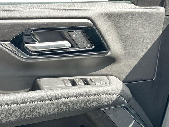 2025 GMC Yukon XL 4WD Denali