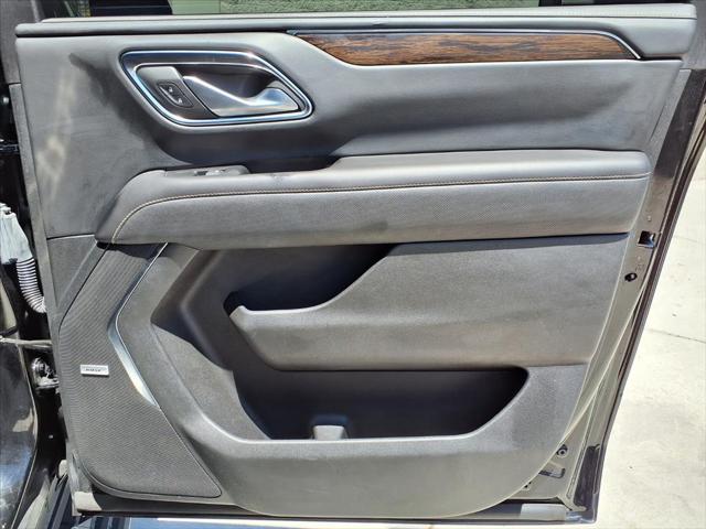 2022 Chevrolet Suburban 4WD Premier