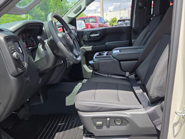 2026 Chevrolet Silverado 1500 2WD Crew Cab Short Bed Custom