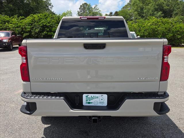 2026 Chevrolet Silverado 1500 2WD Crew Cab Short Bed Custom