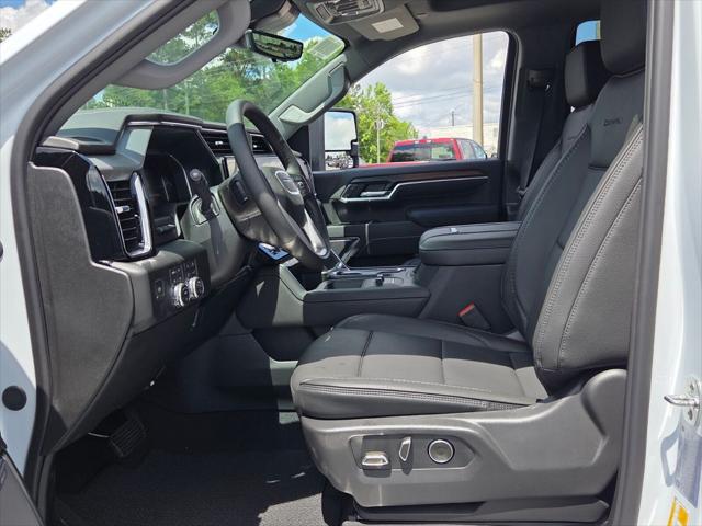 2026 GMC Sierra 2500HD Crew Cab, Standard Bed, Denali, 4WD