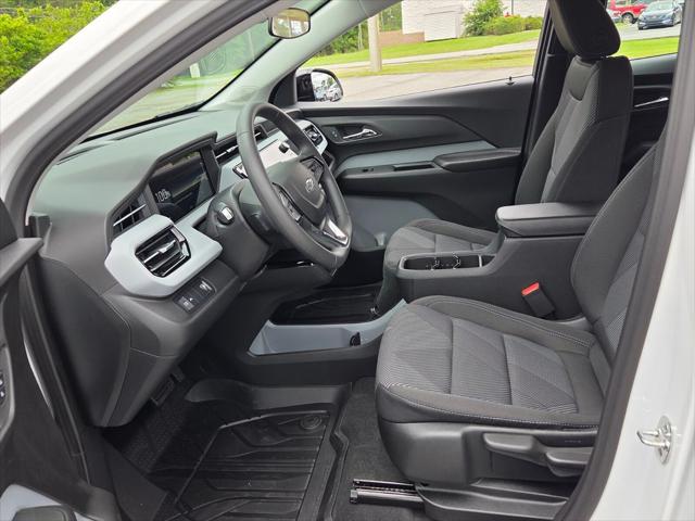 2027 Chevrolet Bolt LT FWD