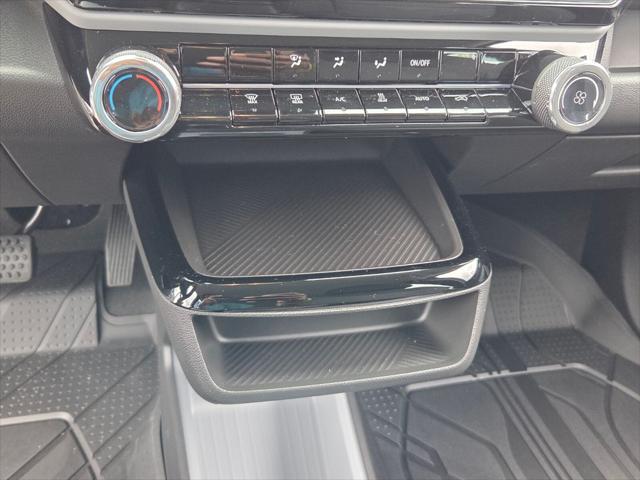 2027 Chevrolet Bolt LT FWD
