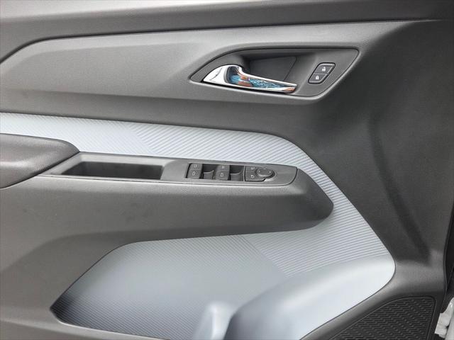 2027 Chevrolet Bolt LT FWD