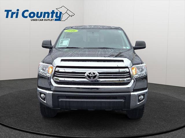 2016 Toyota Tundra SR5 5.7L V8 2016 Toyota Tundra SR5 5.7L V8