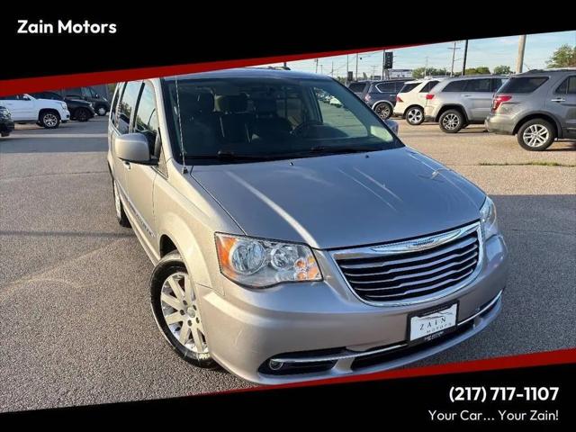 2015 Chrysler Town & Country Touring for sale in Springfield, IL