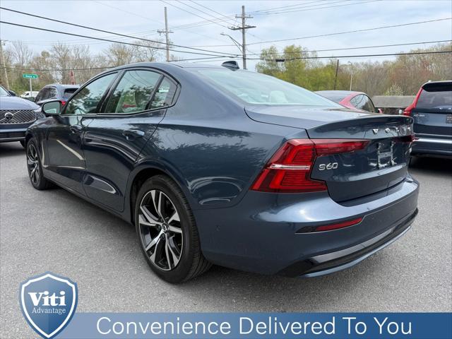 2024 Volvo S60 B5 Plus Dark Theme