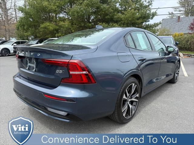 2024 Volvo S60 B5 Plus Dark Theme
