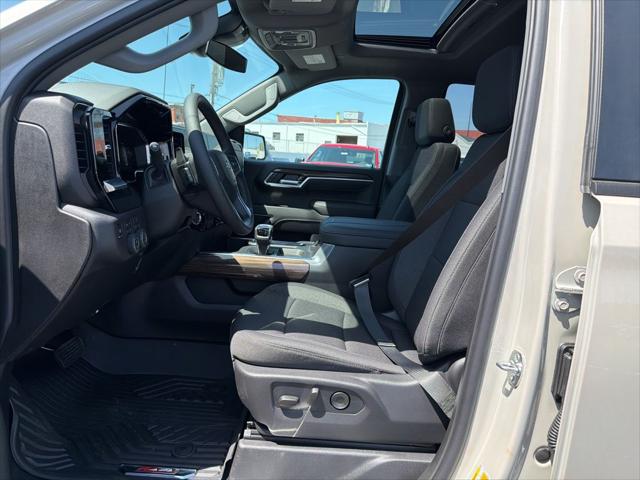 2026 Chevrolet Silverado 1500 4WD Crew Cab Short Bed RST