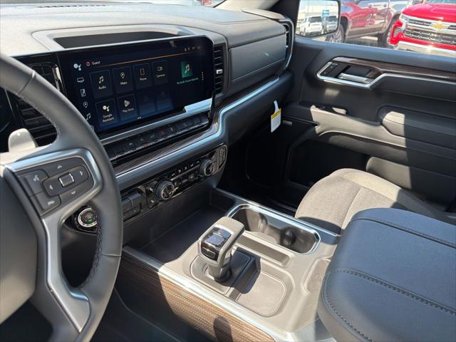 2026 Chevrolet Silverado 1500 4WD Crew Cab Short Bed RST
