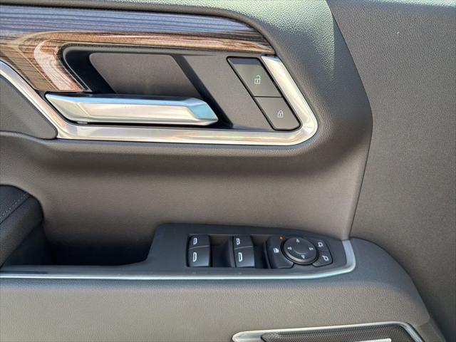2026 Chevrolet Silverado 1500 4WD Crew Cab Short Bed RST