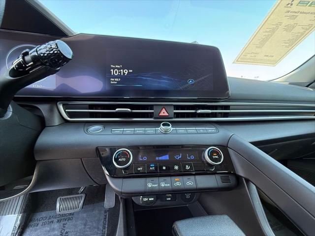 2024 Hyundai Elantra SEL