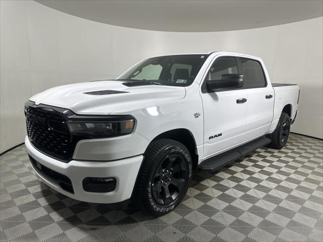 2026 RAM Ram 1500 RAM 1500 EXPRESS CREW CAB 4X4 57 BOX