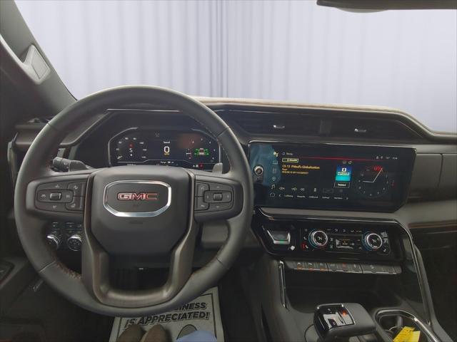 2024 GMC Sierra 1500 4WD Crew Cab Short Box AT4