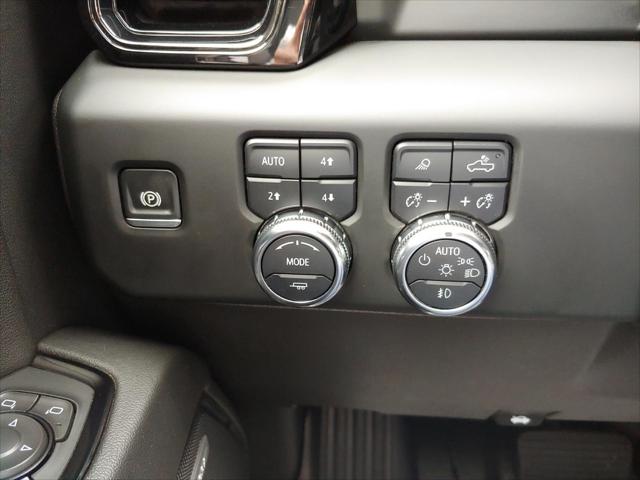 2024 GMC Sierra 1500 4WD Crew Cab Short Box AT4