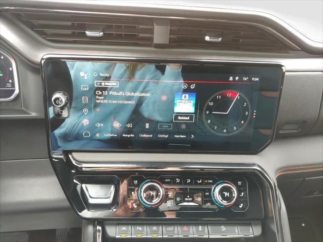 2024 GMC Sierra 1500 4WD Crew Cab Short Box AT4