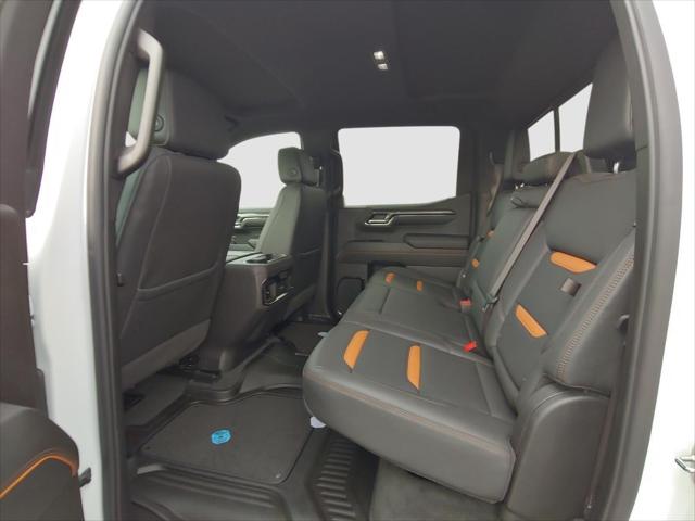 2024 GMC Sierra 1500 4WD Crew Cab Short Box AT4